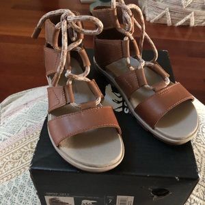 Woman’s Sorel gladiator sandals